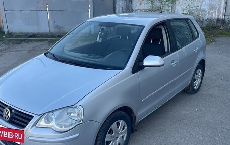 Volkswagen Polo IV рестайлинг, 2006 год, 380 000 рублей, 2 фотография