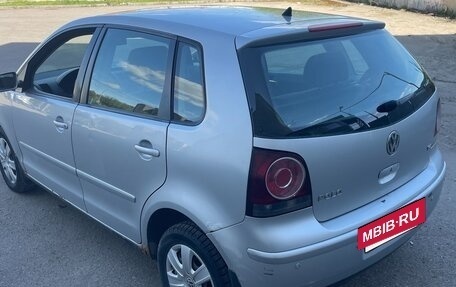 Volkswagen Polo IV рестайлинг, 2006 год, 380 000 рублей, 15 фотография