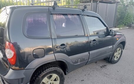 Chevrolet Niva I рестайлинг, 2009 год, 330 000 рублей, 6 фотография