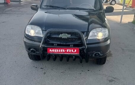 Chevrolet Niva I рестайлинг, 2009 год, 330 000 рублей, 2 фотография