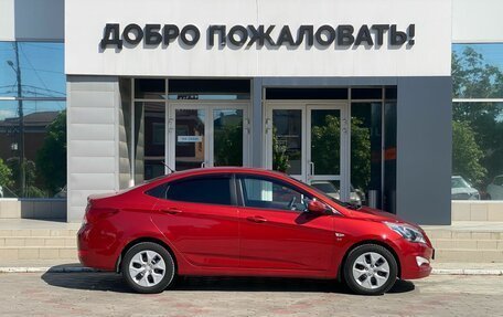Hyundai Solaris II рестайлинг, 2015 год, 865 000 рублей, 4 фотография