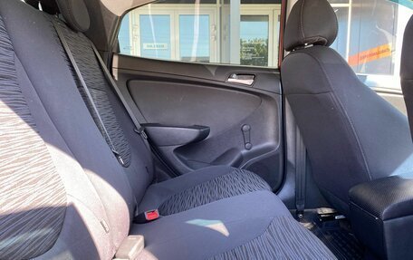 Hyundai Solaris II рестайлинг, 2015 год, 865 000 рублей, 14 фотография
