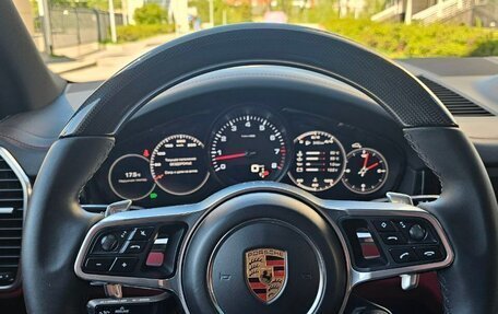 Porsche Cayenne III, 2018 год, 5 800 000 рублей, 13 фотография