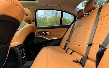 BMW 3 серия, 2021 год, 3 190 000 рублей, 10 фотография