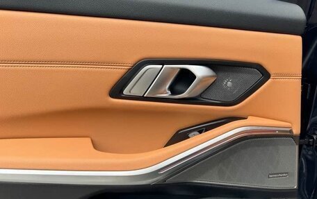 BMW 3 серия, 2021 год, 3 190 000 рублей, 15 фотография