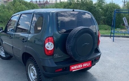 Chevrolet Niva I рестайлинг, 2011 год, 550 000 рублей, 5 фотография