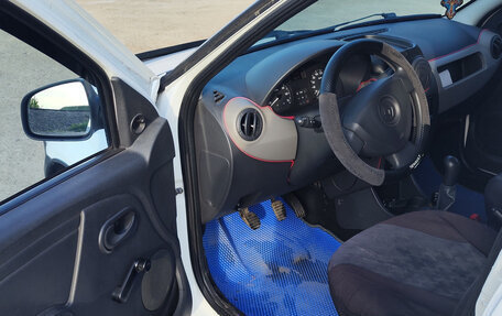 Renault Logan I, 2010 год, 600 000 рублей, 6 фотография