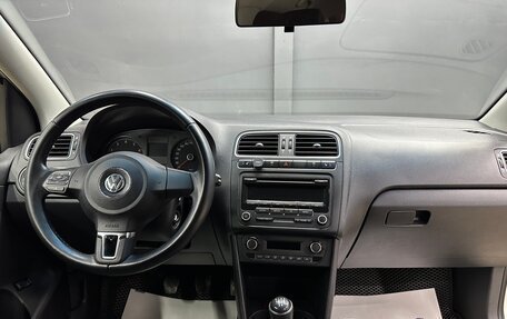 Volkswagen Polo VI (EU Market), 2012 год, 750 000 рублей, 6 фотография