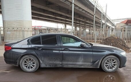 BMW 5 серия, 2018 год, 3 300 000 рублей, 2 фотография