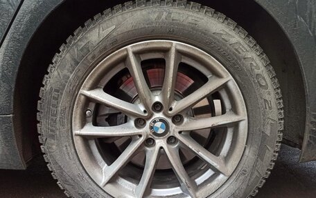 BMW 5 серия, 2018 год, 3 300 000 рублей, 8 фотография