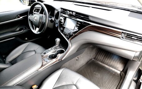 Toyota Camry, 2021 год, 3 495 000 рублей, 12 фотография
