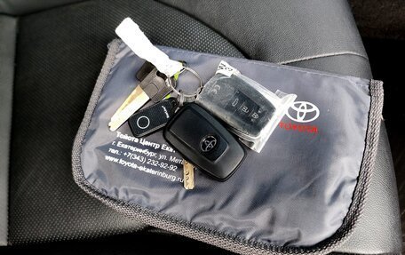 Toyota Camry, 2021 год, 3 495 000 рублей, 15 фотография