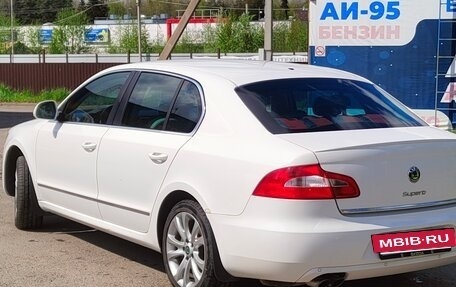 Skoda Superb III рестайлинг, 2012 год, 1 550 000 рублей, 3 фотография