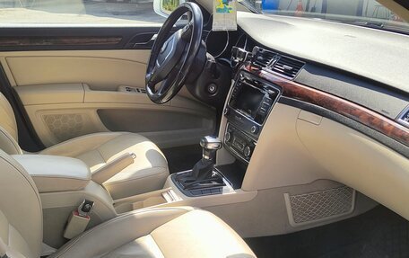 Skoda Superb III рестайлинг, 2012 год, 1 550 000 рублей, 11 фотография