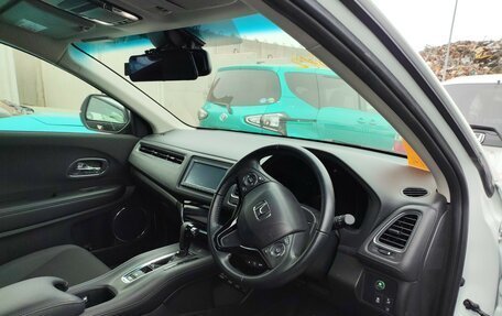 Honda Vezel, 2018 год, 2 190 000 рублей, 5 фотография