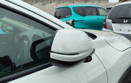 Honda Vezel, 2018 год, 2 190 000 рублей, 8 фотография