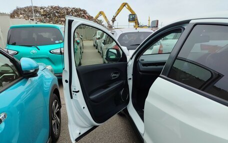 Honda Vezel, 2018 год, 2 190 000 рублей, 16 фотография
