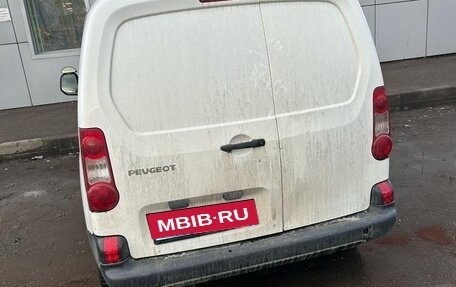 Peugeot Partner II рестайлинг 2, 2011 год, 480 000 рублей, 1 фотография