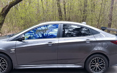 Hyundai Solaris II рестайлинг, 2012 год, 1 050 000 рублей, 6 фотография