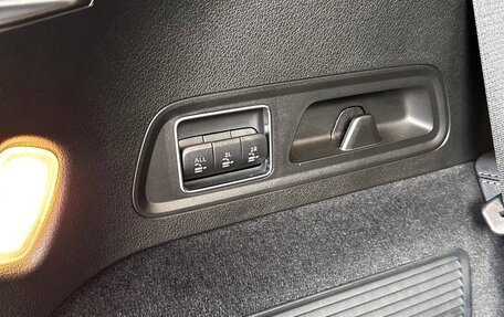 Mercedes-Benz GLS, 2021 год, 11 800 000 рублей, 17 фотография