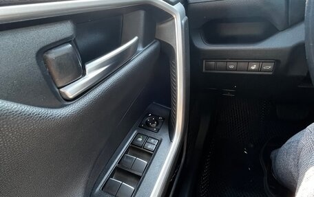 Toyota RAV4, 2020 год, 3 179 900 рублей, 15 фотография