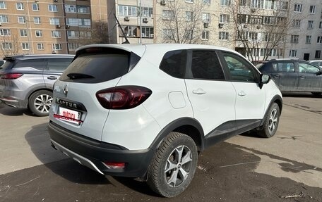Renault Kaptur I рестайлинг, 2021 год, 1 320 000 рублей, 4 фотография