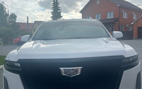 Cadillac Escalade V, 2021 год, 12 000 000 рублей, 2 фотография