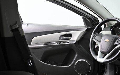 Chevrolet Cruze II, 2013 год, 825 000 рублей, 7 фотография