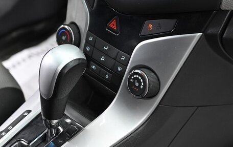 Chevrolet Cruze II, 2013 год, 825 000 рублей, 11 фотография