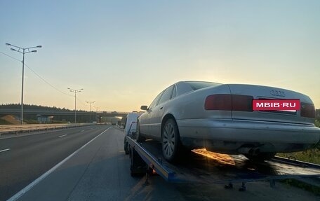 Audi A8, 2001 год, 850 000 рублей, 12 фотография
