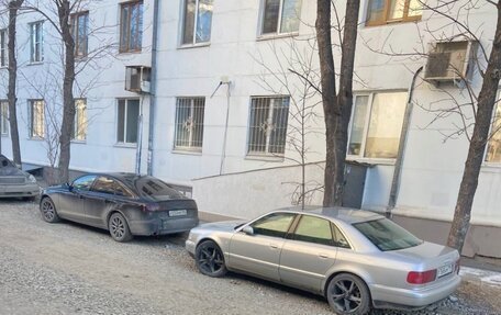 Audi A8, 2001 год, 850 000 рублей, 24 фотография