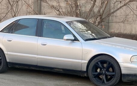 Audi A8, 2001 год, 850 000 рублей, 28 фотография