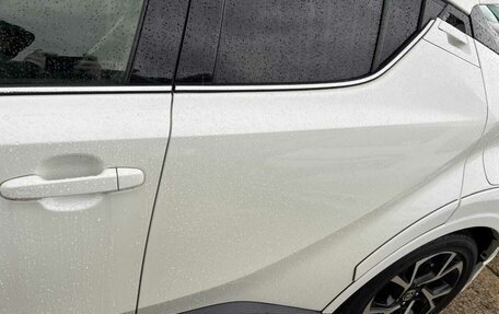 Toyota C-HR I рестайлинг, 2020 год, 2 350 000 рублей, 19 фотография