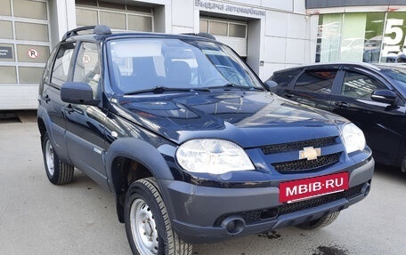 Chevrolet Niva I рестайлинг, 2012 год, 495 000 рублей, 7 фотография