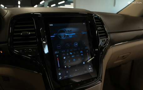 Jeep Grand Cherokee, 2014 год, 2 650 000 рублей, 27 фотография