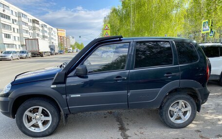 Chevrolet Niva I рестайлинг, 2013 год, 470 000 рублей, 3 фотография
