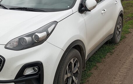 KIA Sportage IV рестайлинг, 2018 год, 1 650 000 рублей, 8 фотография