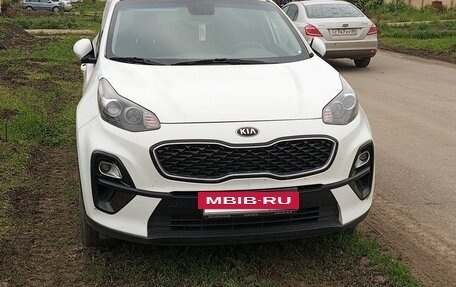 KIA Sportage IV рестайлинг, 2018 год, 1 650 000 рублей, 5 фотография