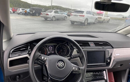 Volkswagen Touran III, 2022 год, 2 110 000 рублей, 7 фотография
