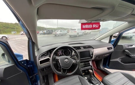 Volkswagen Touran III, 2022 год, 2 110 000 рублей, 6 фотография