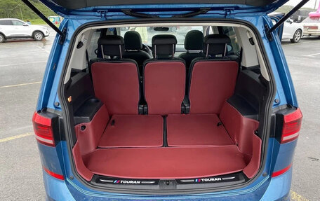 Volkswagen Touran III, 2022 год, 2 110 000 рублей, 16 фотография