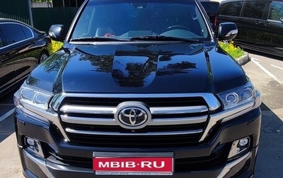 Toyota Land Cruiser 200, 2019 год, 7 500 000 рублей, 1 фотография