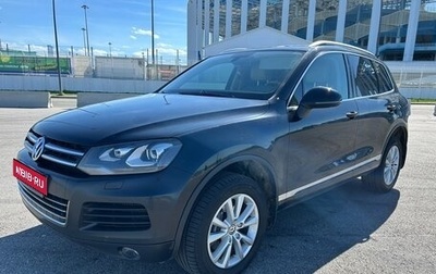 Volkswagen Touareg III, 2011 год, 1 895 000 рублей, 1 фотография