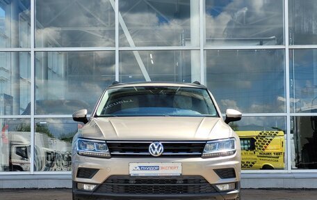 Volkswagen Tiguan II, 2019 год, 1 949 000 рублей, 4 фотография