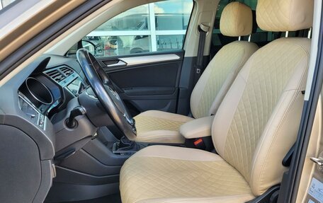 Volkswagen Tiguan II, 2019 год, 1 949 000 рублей, 16 фотография