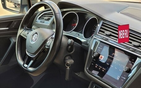 Volkswagen Tiguan II, 2019 год, 1 949 000 рублей, 14 фотография