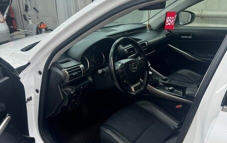 Lexus IS III, 2014 год, 2 999 990 рублей, 8 фотография