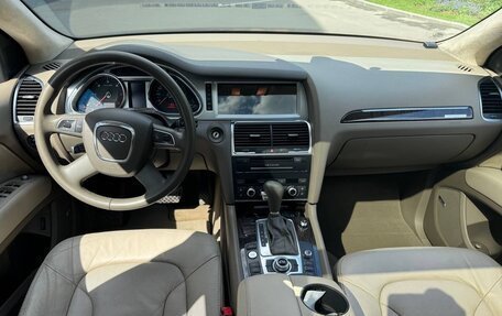 Audi Q7, 2010 год, 2 020 000 рублей, 24 фотография