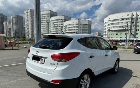 Hyundai ix35 I рестайлинг, 2010 год, 1 250 000 рублей, 9 фотография