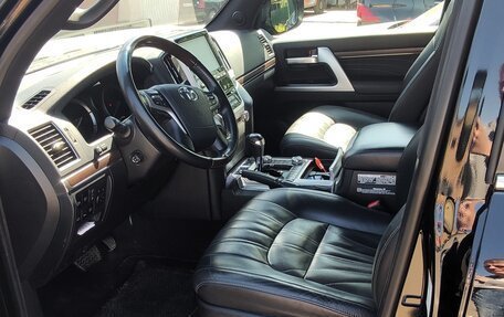 Toyota Land Cruiser 200, 2019 год, 7 500 000 рублей, 13 фотография